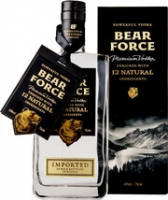 Водка "Bear Force" Powerful, gift box, 0.7 л